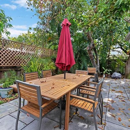 Heated Pool I Soundproof Home I Firepit I 630Mbps Hollywood Exteriör bild